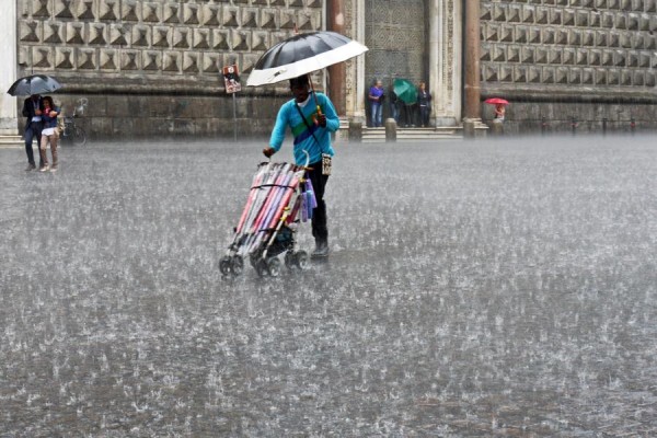 regenschirme zu verkaufen - (c) r plock.jpg